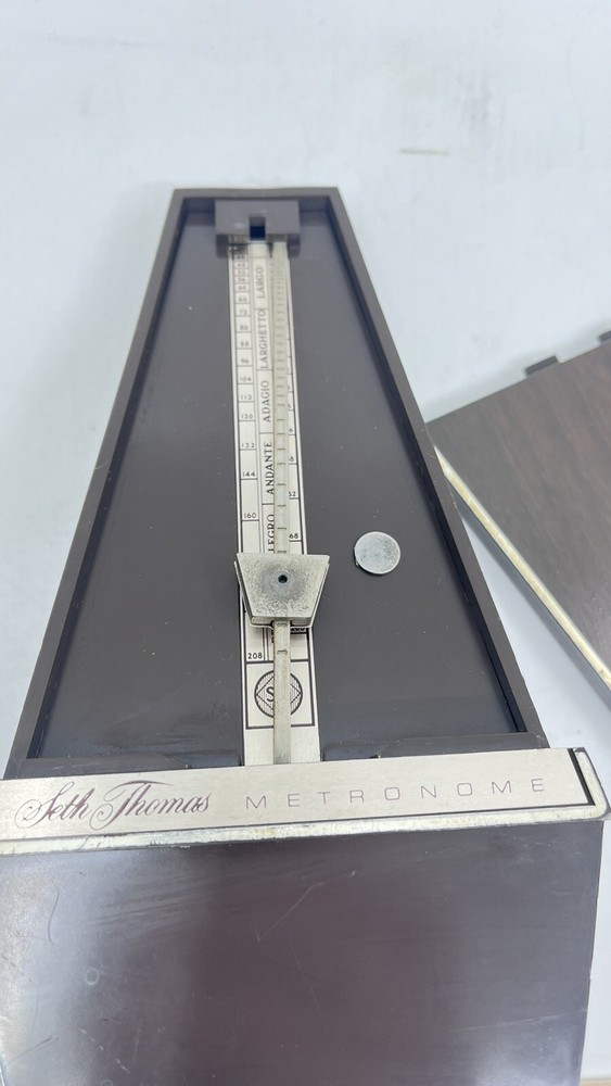 Vintage SETH THOMAS Metronome Conductor Model E500-000 Missing Wind Key Untested