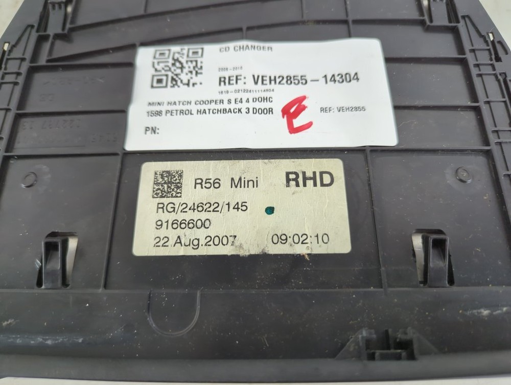 Mini Hatch Cooper 2006-2010 6 CD CHANGER