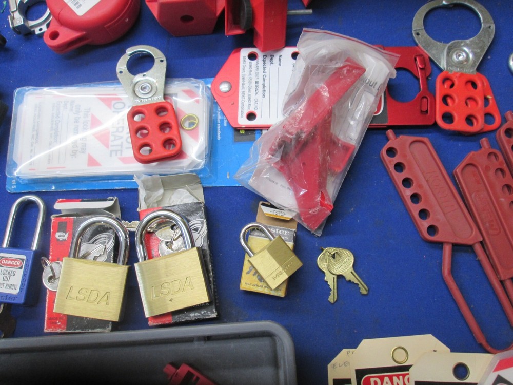 Lockout Tagout Padlocks Hasps assorted large lot
