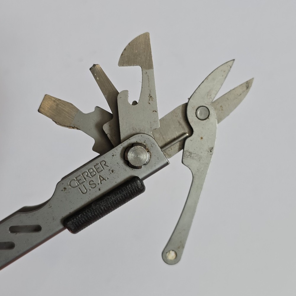 GERBER MP400 MULTI PLIERS TOOL KNIFE COMPACT STAINLESS STEEL