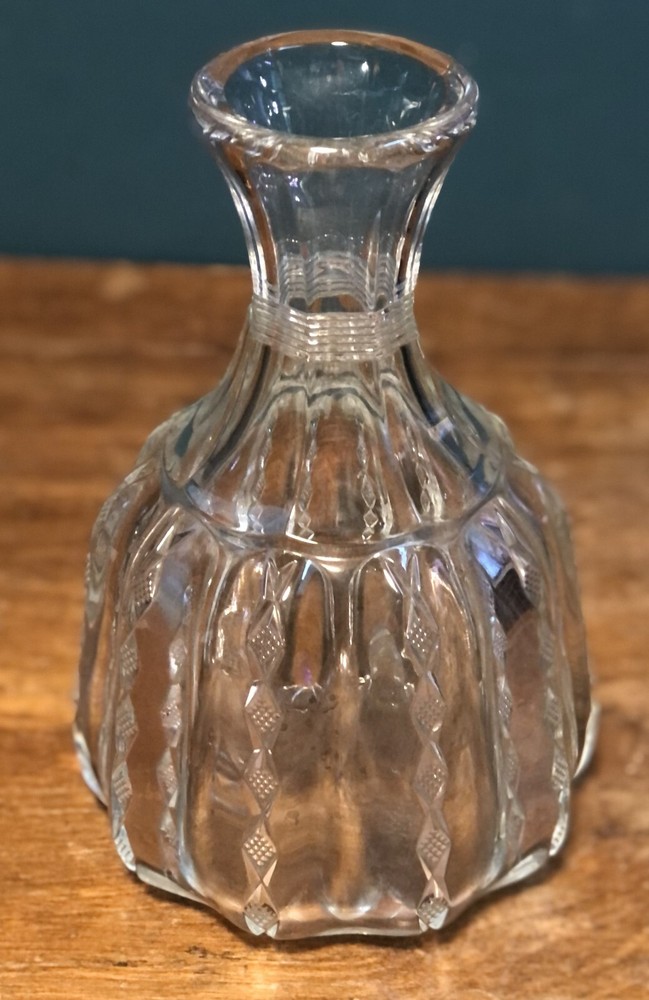 Antique Fluorescent EAPG Bulb Shaped Handblown Diamond Chain Pattern 9" Carafe