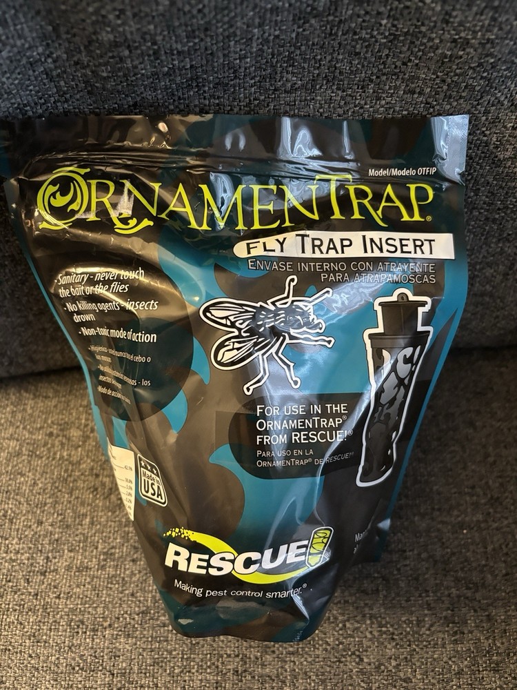 Rescue OrnamenTrap fly trap refill insert