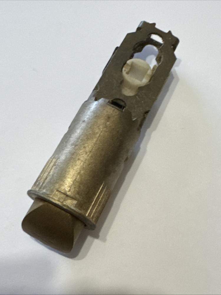 Unbranded Spring Latch - Used