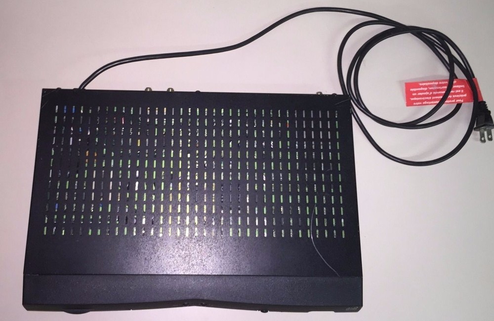 Echostar - DV3. Dish Network Pro DP301 MPEG2 Black Satellite TV Receiver. Remote