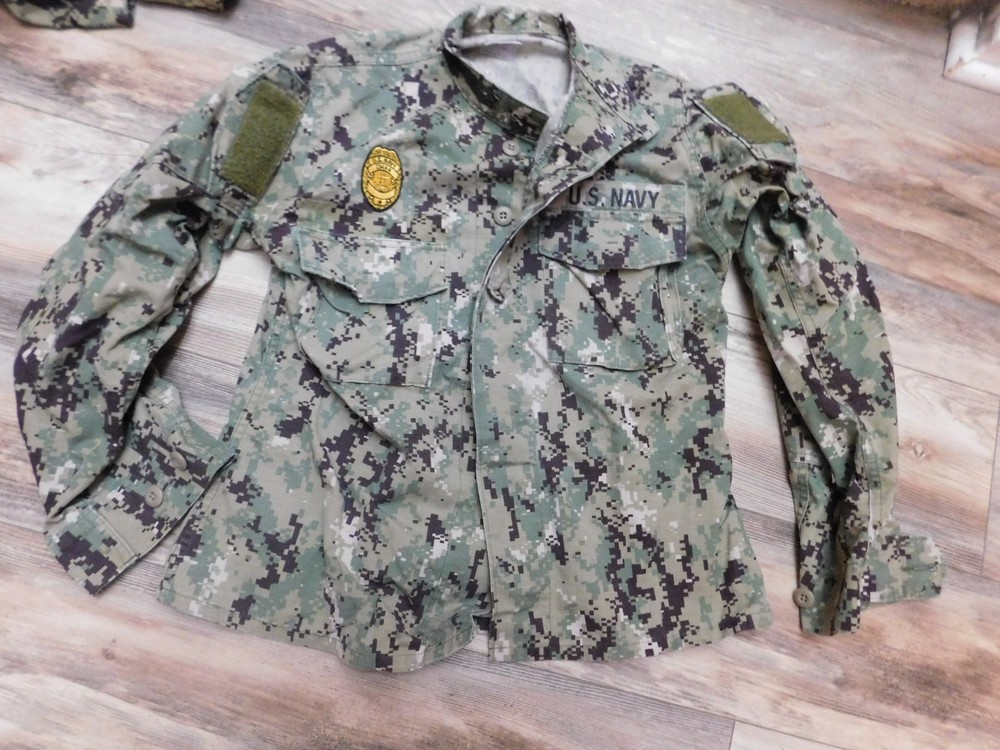 US NAVY WORKING BLOUSE COAT SIZE 35 SHORT