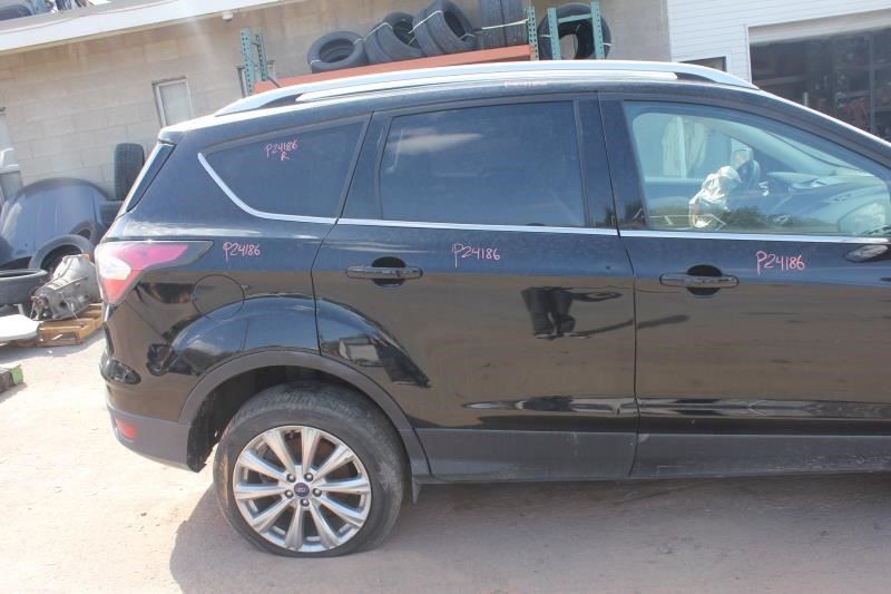 ESCAPE 2017 Camera/Projector 606936