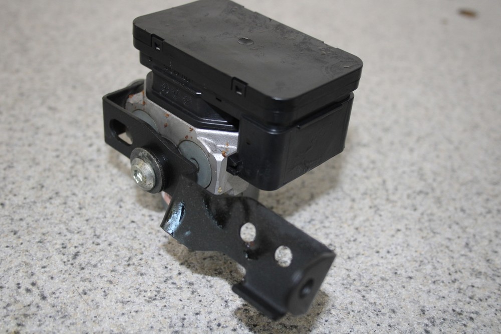 19 KAWASAKI Z400 ER400 ABS OEM ABS PUMP UNIT MODULE