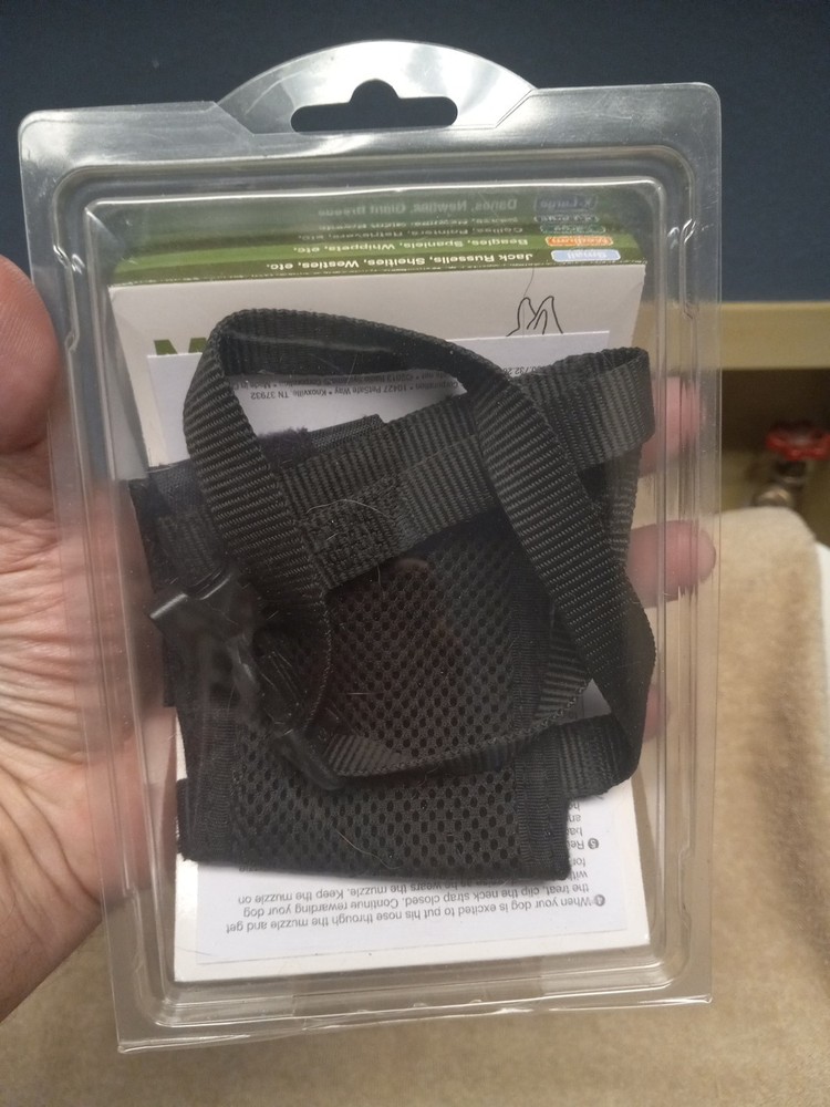 Petsafe Muzzle -Medium Breeds- Black~ Padded for Comfort & Adjustable! MUZ-M-BLK