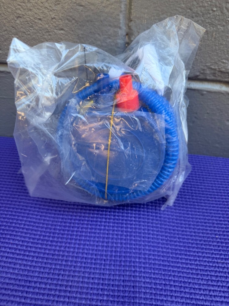 EXERCISE BALL FOOT AIR PUMP 4" NEW IN PACKAGE