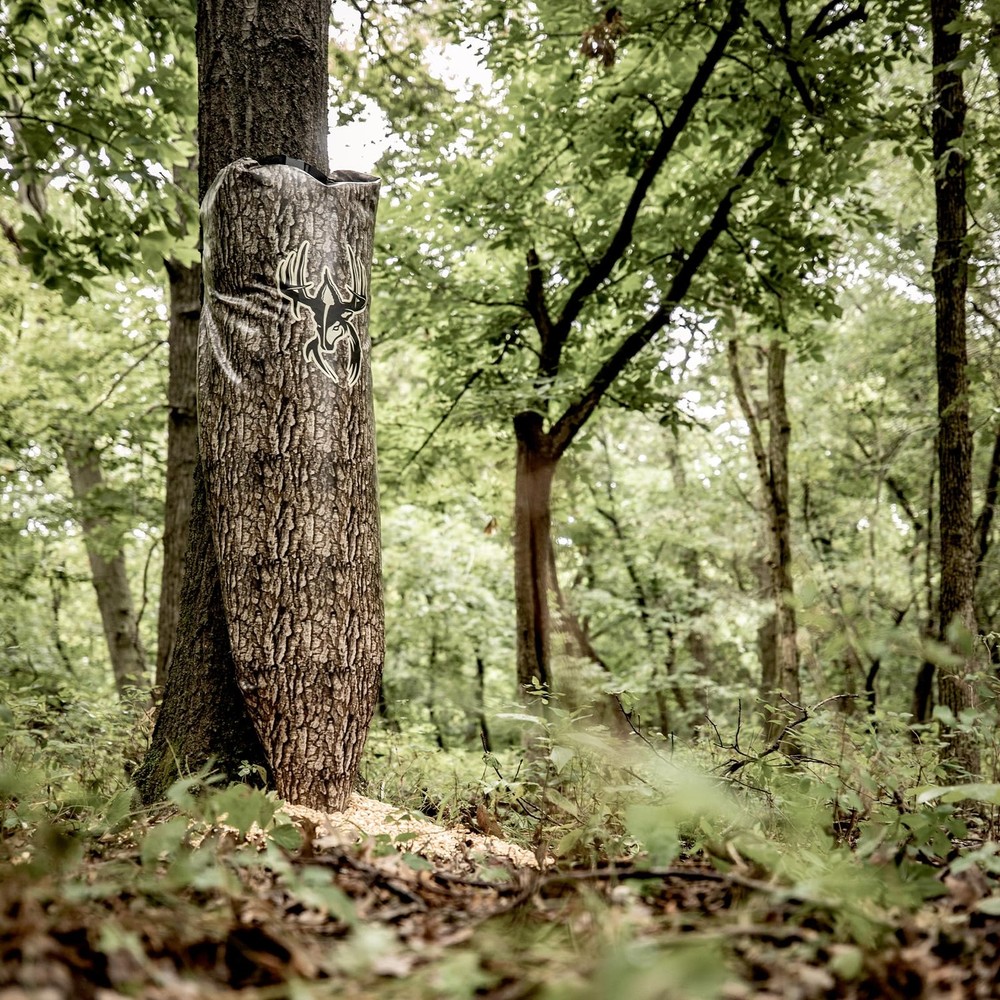 Wildgame Innovations Treehugger Tree Hugger Gravity Deer Feeder 100 -Lb