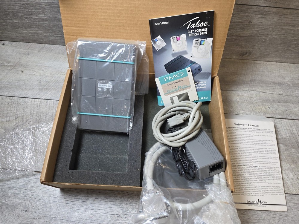 Pinnacle Micro Tahoe-230 Optical Drive - Untested