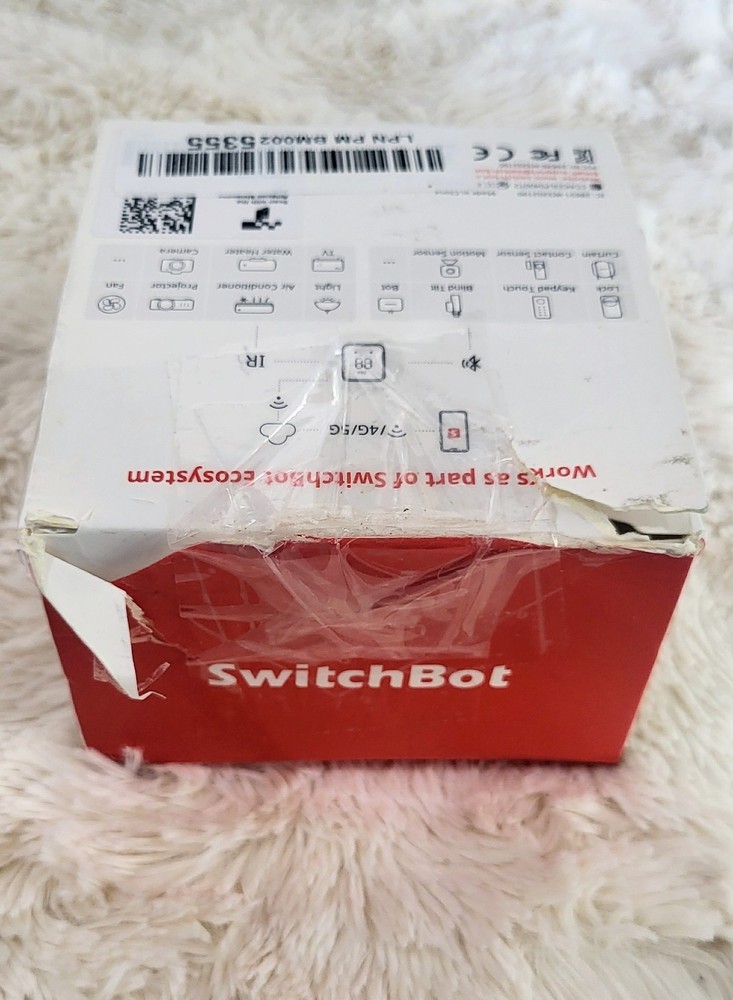 SwitchBot Hub 2 White Smart IR Remote Built-in Meter Wireless Smart Home Hub