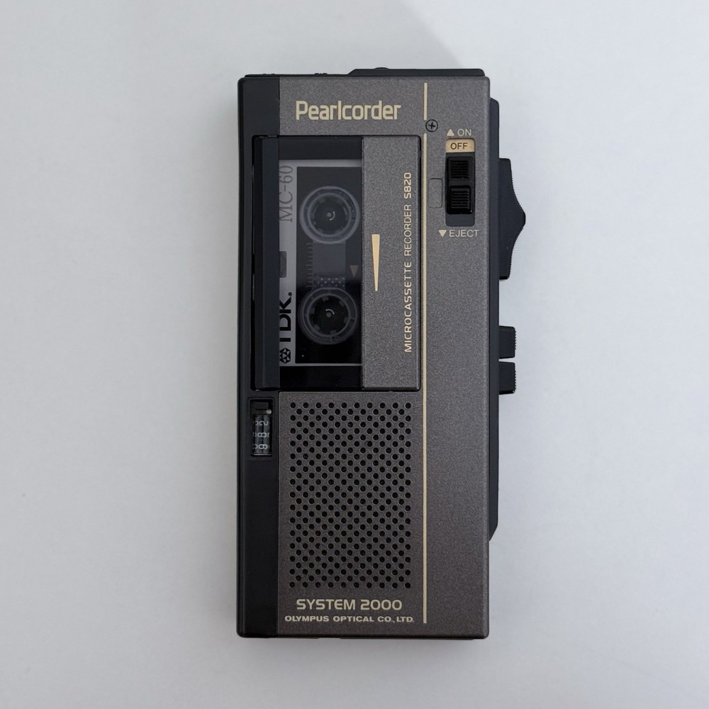 Olympus Pearlcorder Microcassette Recorder S820 System 2000 WITH POUCH