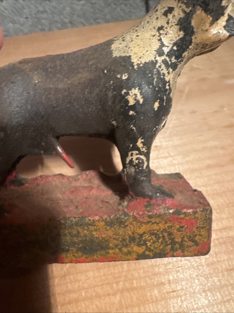 vintage cast iron boxer