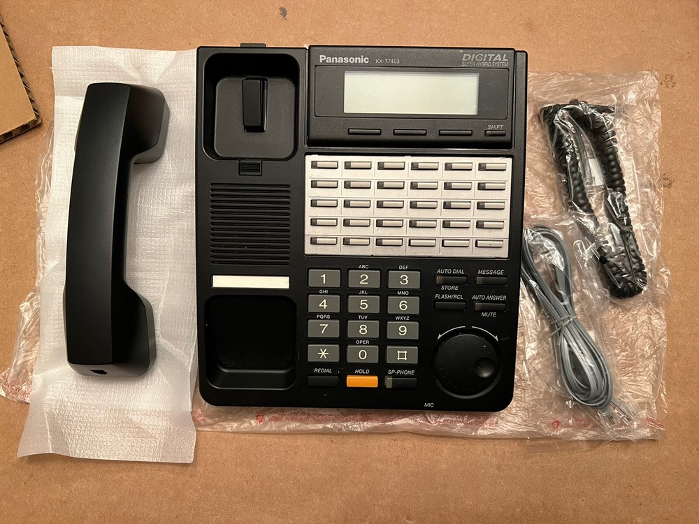 Panasonic KX-T7453 24-Button Backlit Speaker display Phone *Black / Refurbished*