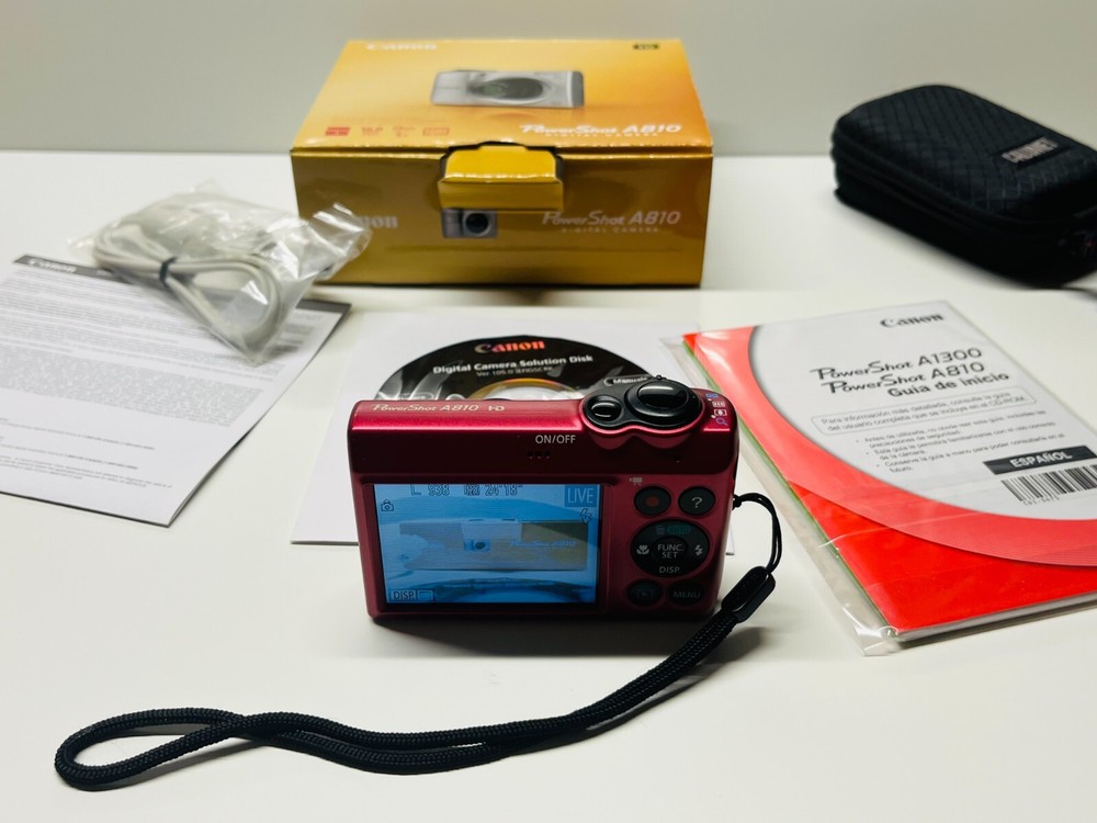 Canon PowerShot A810 Digital Camera - Original Box - Red - with additional case