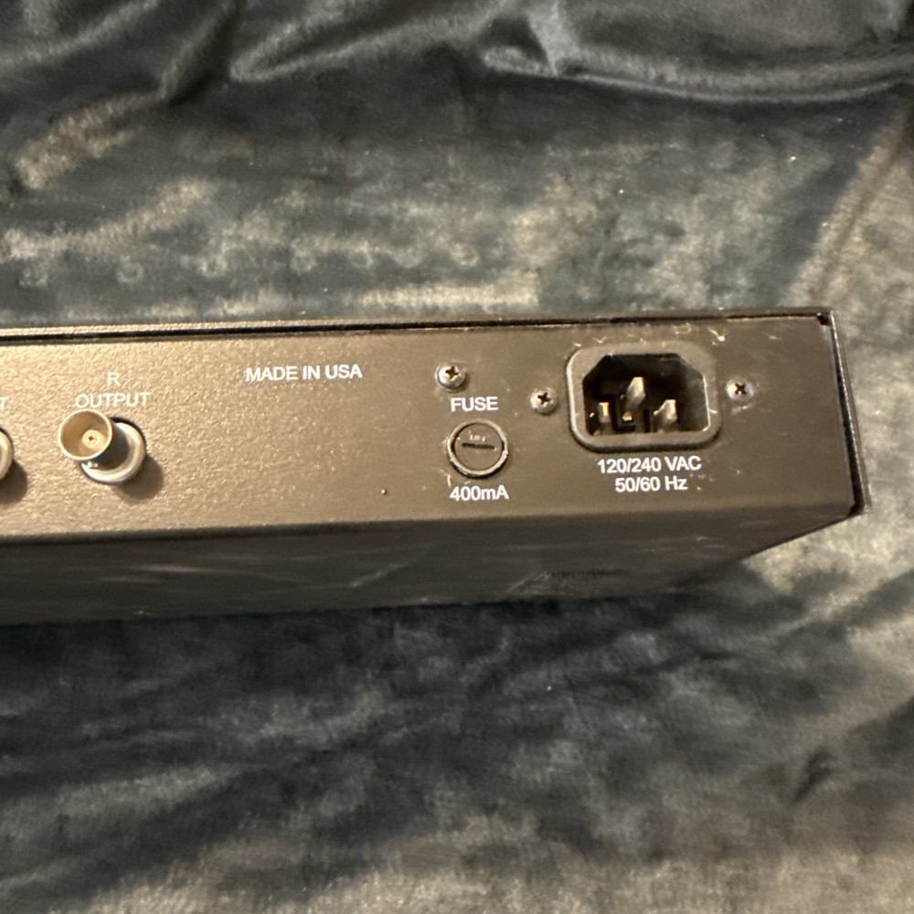 Link Electronics Link ELectronics PDC-888 Closed Caption Decoder. Untested