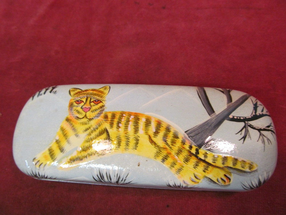 HAND PAINTED TIGER EYEGLASSES CASE