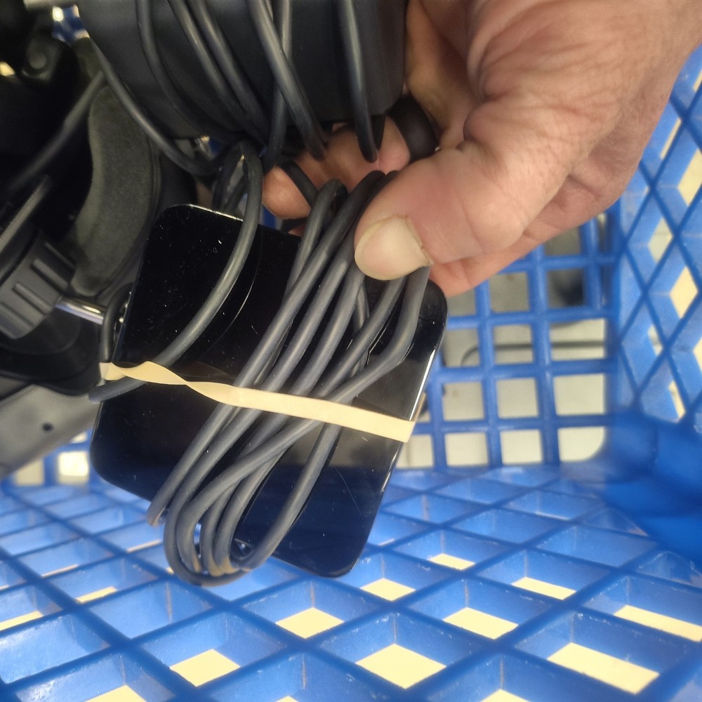 HTC Vive VR Headset Complete System - Virtual Reality Set, Fully Working