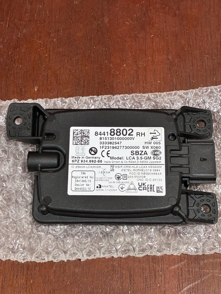 Passenger Side Obstacle Detection Control Module - GM (84418802)