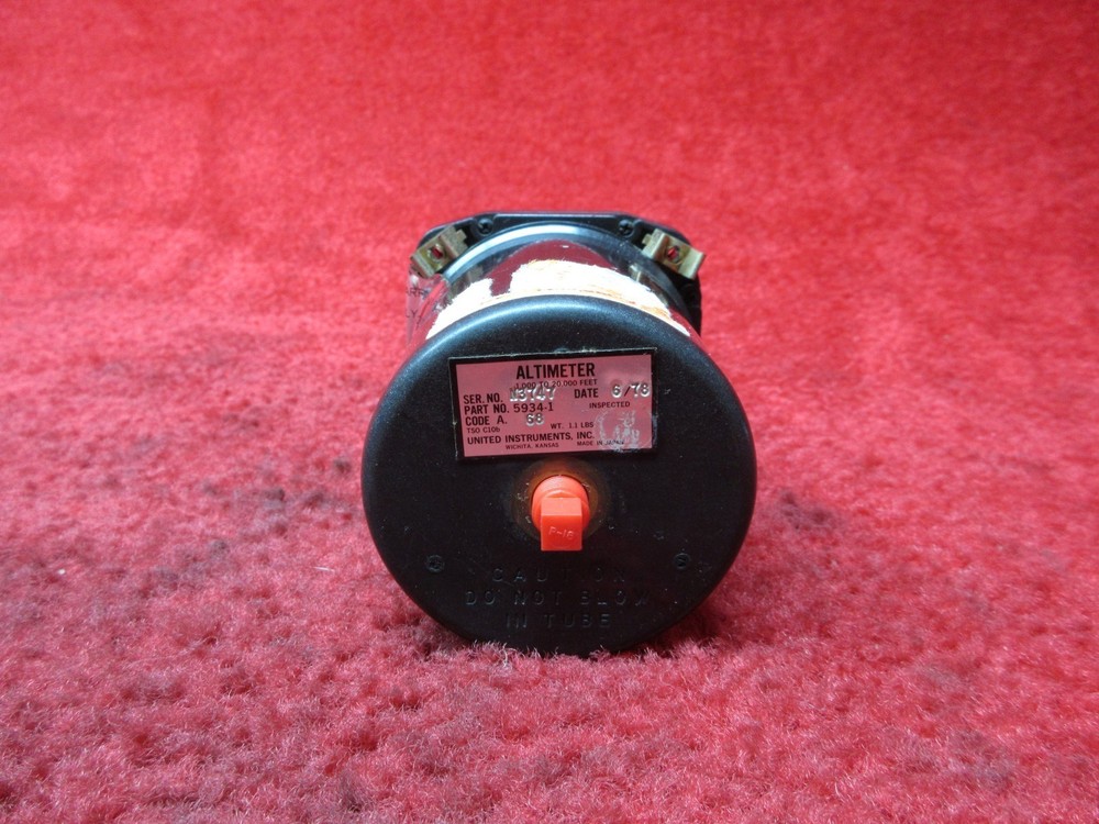 United Instruments Altimeter PN 5934-1 Code: A66