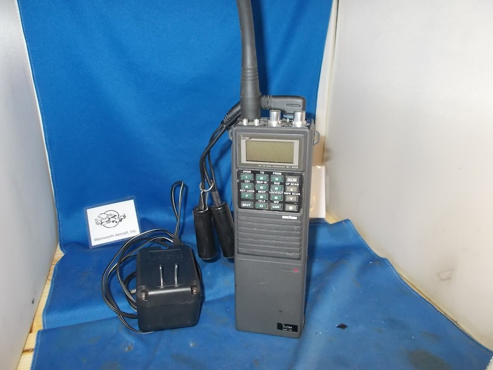 I-COM A-20 COM W/CHARGER