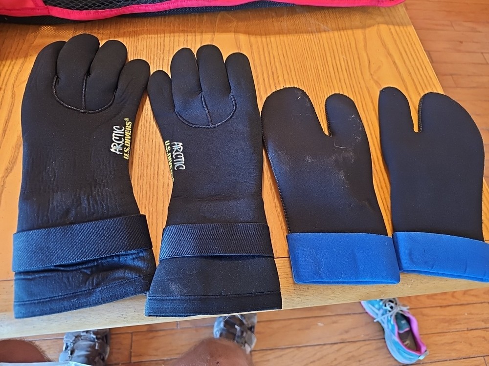 Dive Gloves - Small -  Arctic US Divers Plus 2nd Small Pair
