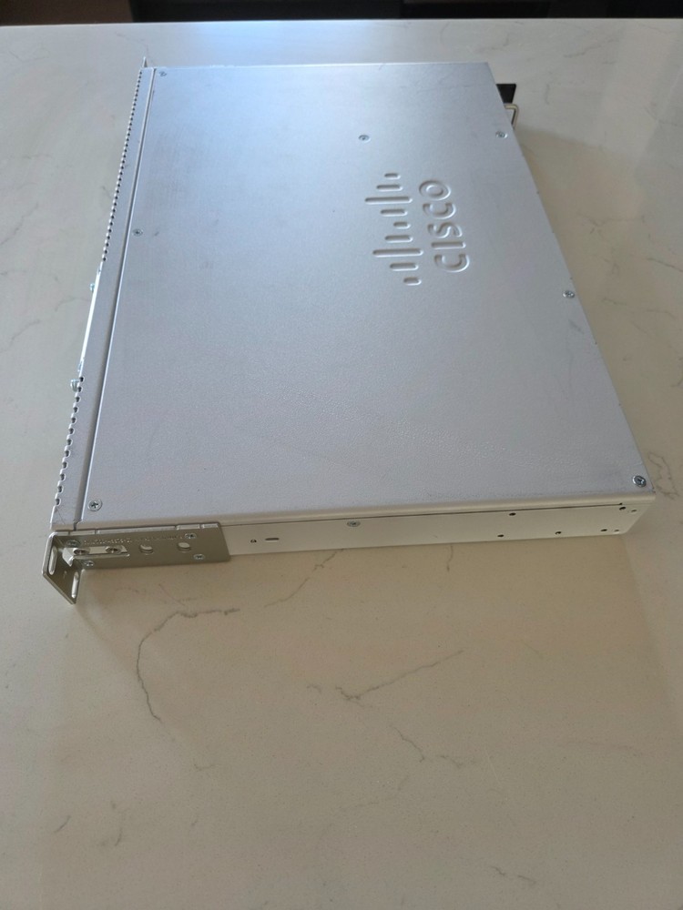 Cisco ENCS5406/K9 Enterprise Network Compute System