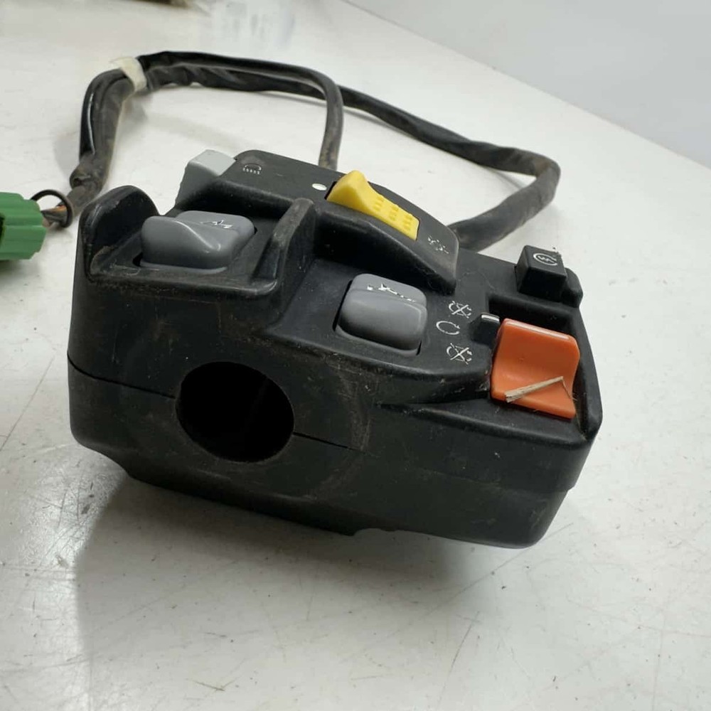 Left Handlebar Switch Assembly / Shift control - 2004 Honda Foreman 450
