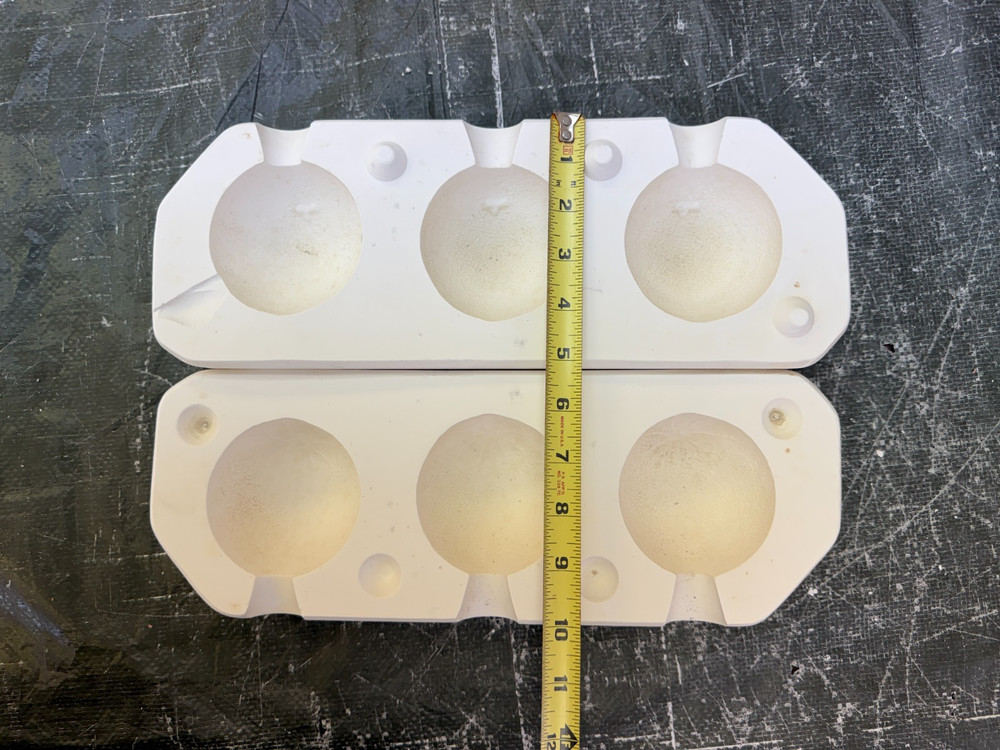 VINTAGE SCIOTO CERAMIC MOLD #S-243 ORANGES