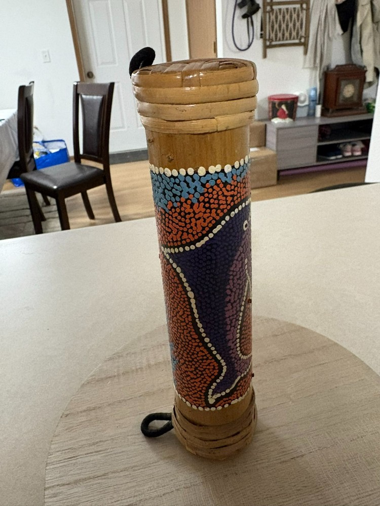Dolphine rain stick
