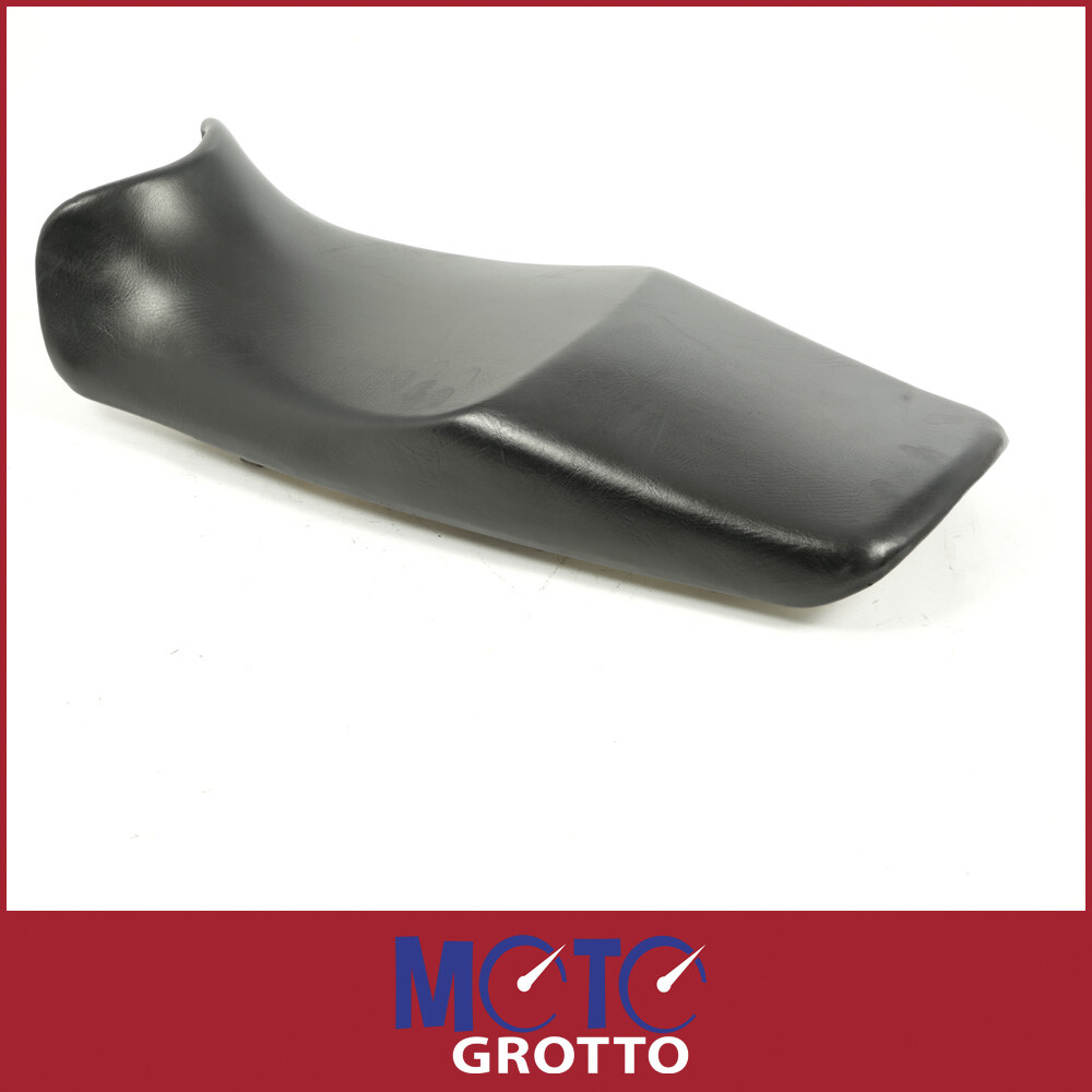 Kawasaki ZZR1100C () Seat