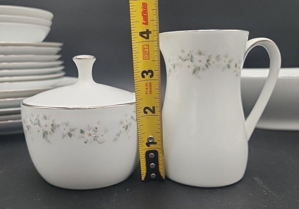 27 Pieces NORITAKE china "ANNABELLE" 6856 pattern "BEAUTIFUL"