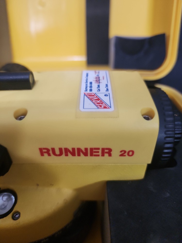 Leica Geosystem Runner 20 w Case