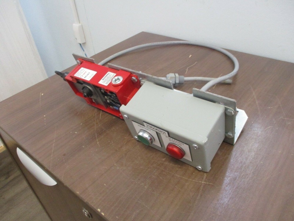 Honeywell Micro Switch Cable-Pull Switch 1CPSA2-F03 w/ Mounting Plate *No Front*