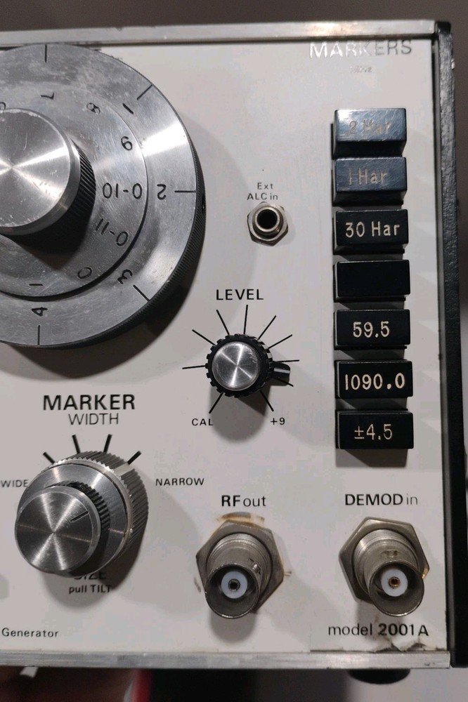 Wavetek Model 2001A Turns On Not Tested