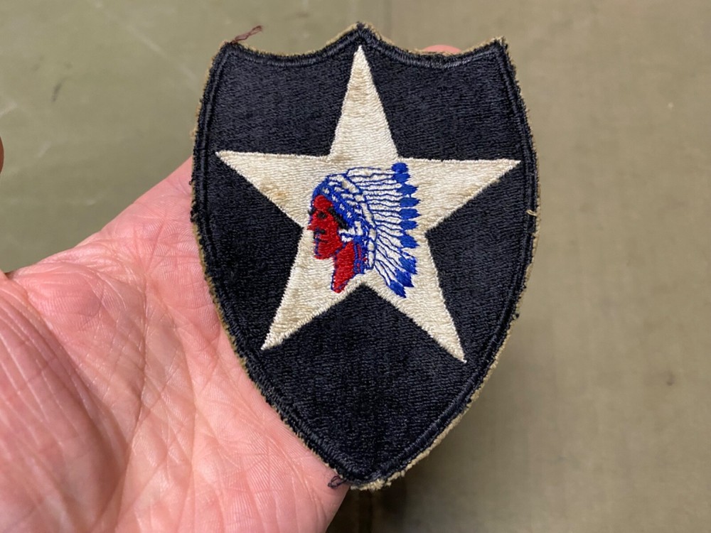 ORIGINAL WWII US 2ND INFANTRY DIVISION SLEEVE INSIGNIA PATCH-