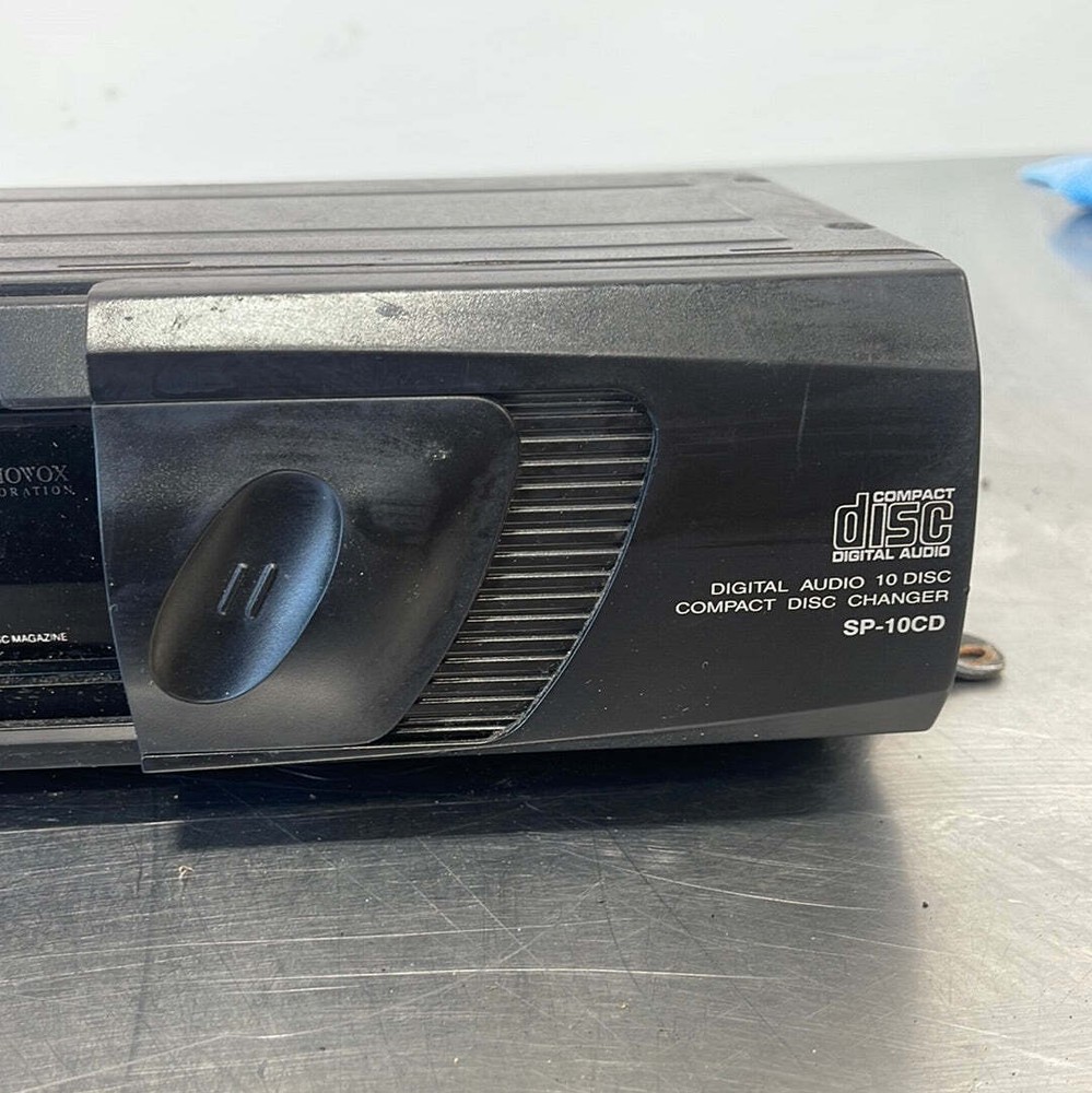 98-02 CAMARO 10 DISC DISC CHANGER OEM #82