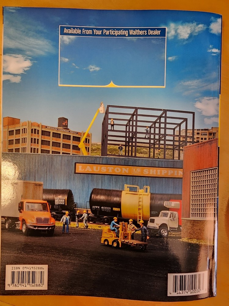 Walthers 913-213 HO Model Railroad Catalog Reference Book 2013