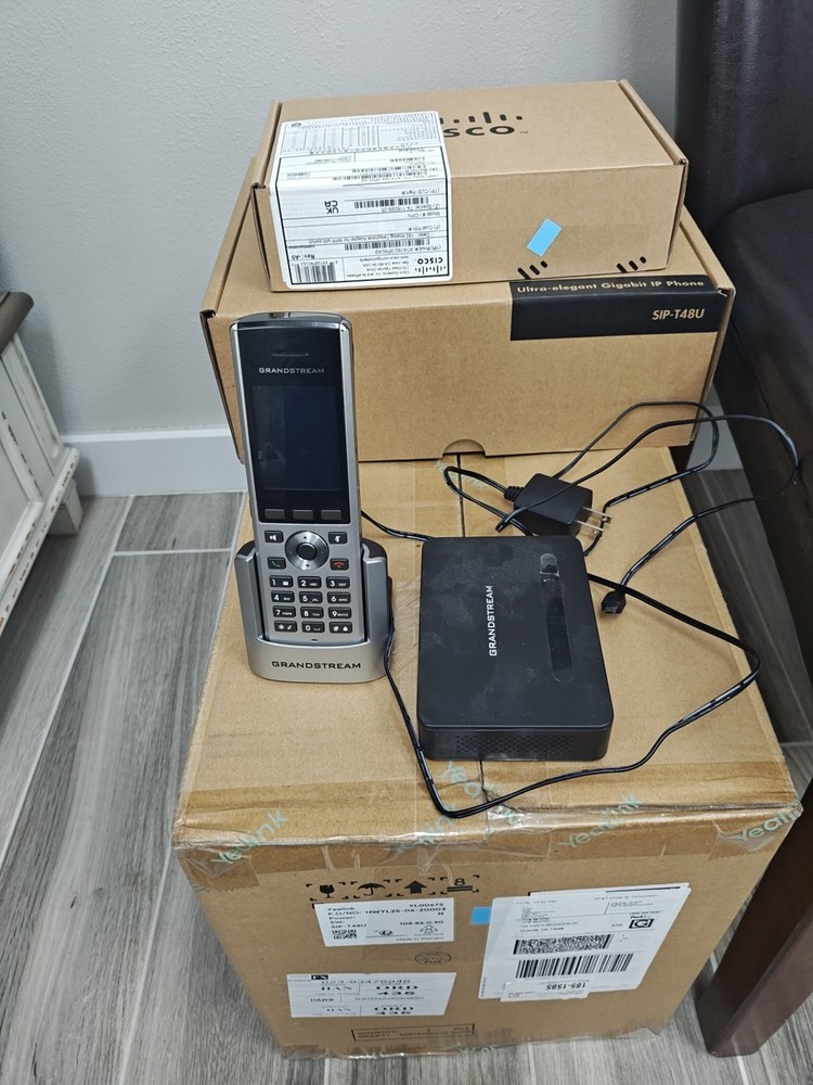 Grandstream DP730 IP Phone Cordless HD DECT Handset