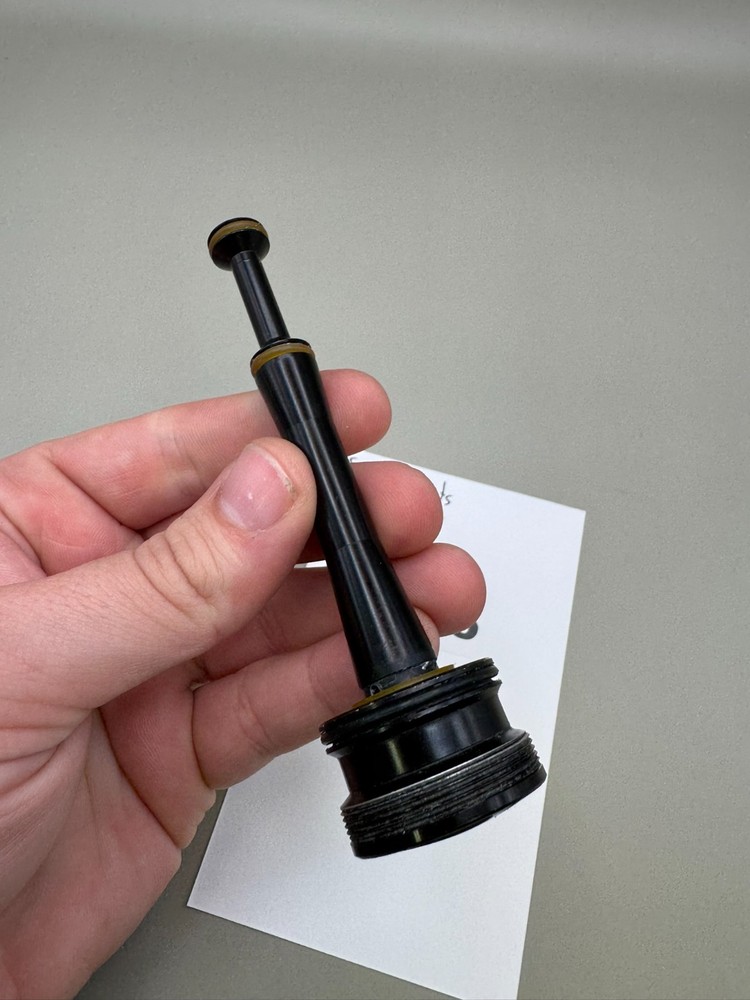 Smart Parts Shocker SFT Bolt Guide-Satin Black