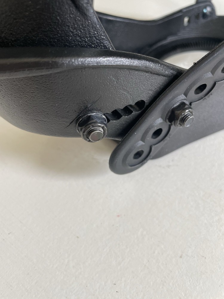 One Snowboard Binding SINGLE REPLACEMENT Black Adjustable Size