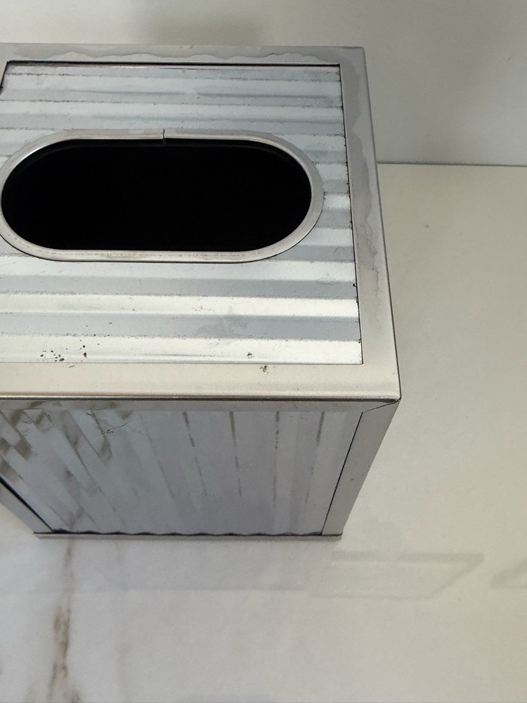 Chrome Tissue Box Vertical Rubbed Design Modern Art Deco Design Silver Read