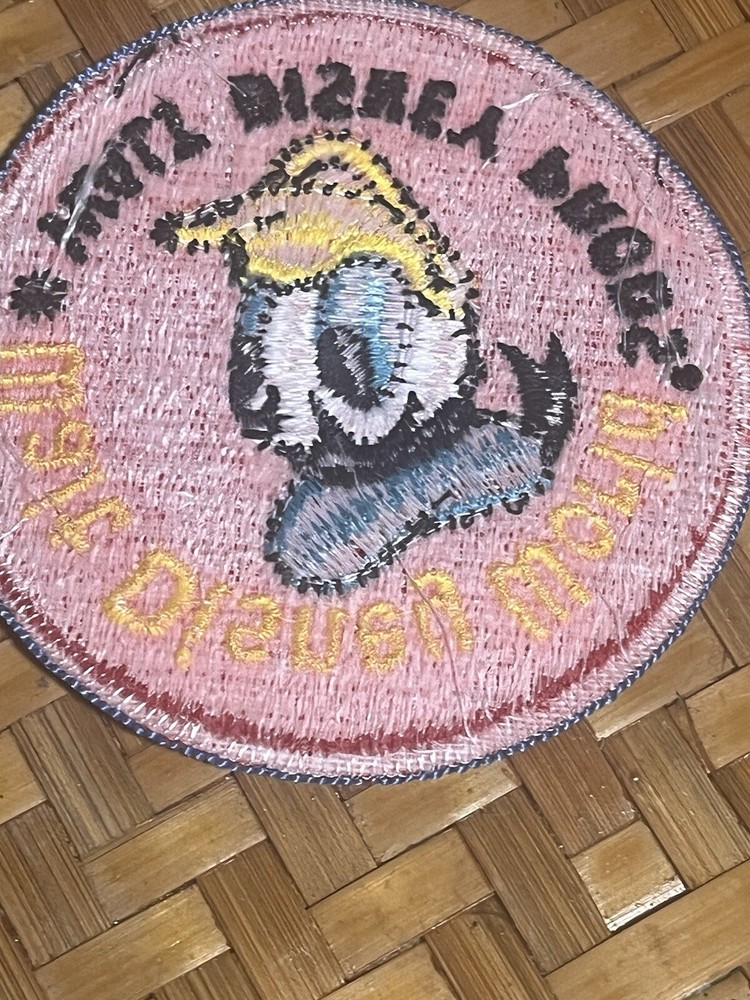Walt Disney World Productions ( VINTAGE Patch)
