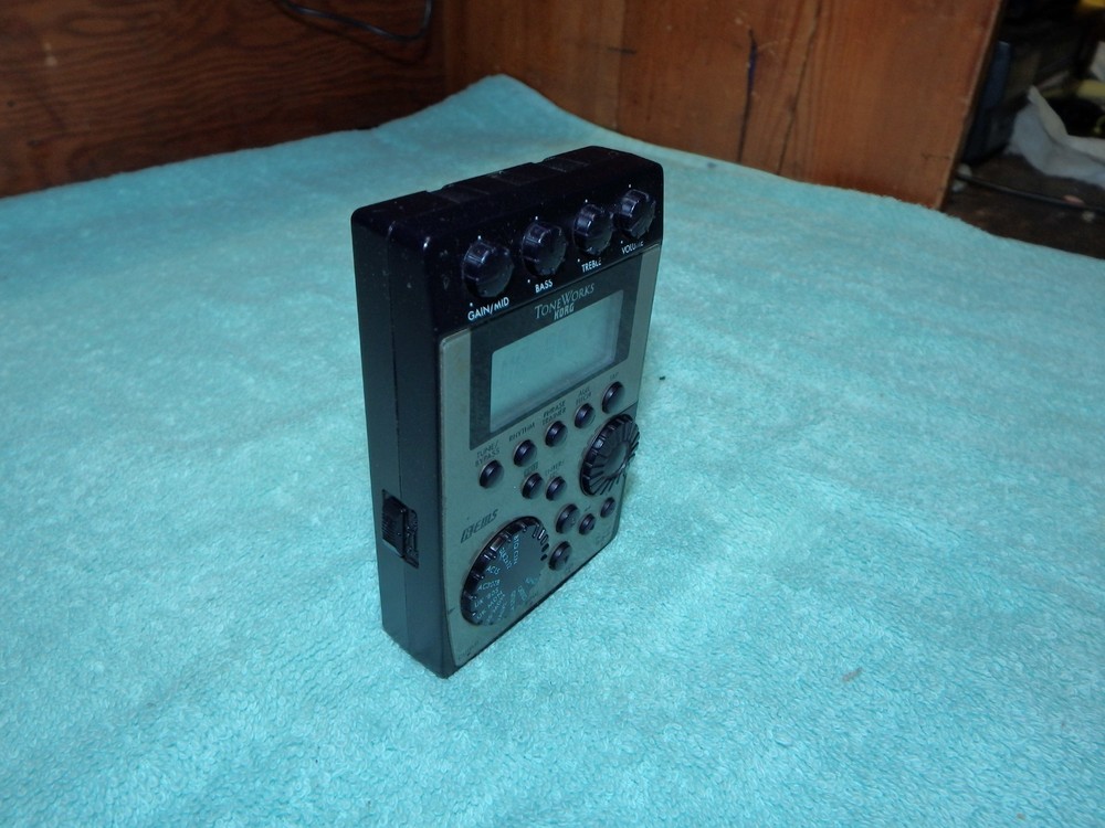 Korg Pandora PX4D Multi-Effect Processor tested amazing sounds