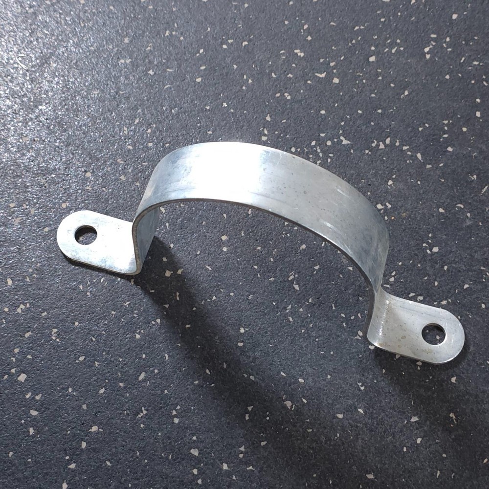 Unbranded - Pipe Strap Rigid - 4" Iron - 2 Hole - (QTY 1) Used