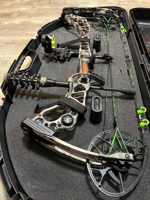 Mathews Halon 6 Right Hand Compound Bow