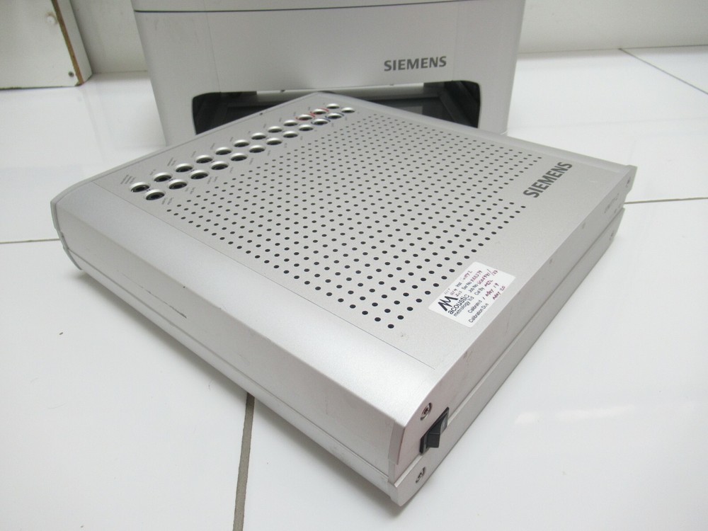 SIEMENS UNITY 2 AUDIOMETER AUDIOLOGY DIAGNOSTIC HEARING AID FITTING DOCK SYSTEM