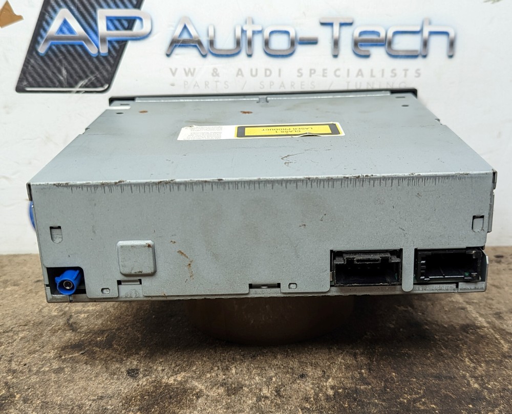 SatNav Disc Unit - 7l5919969A - Porsche Cayenne