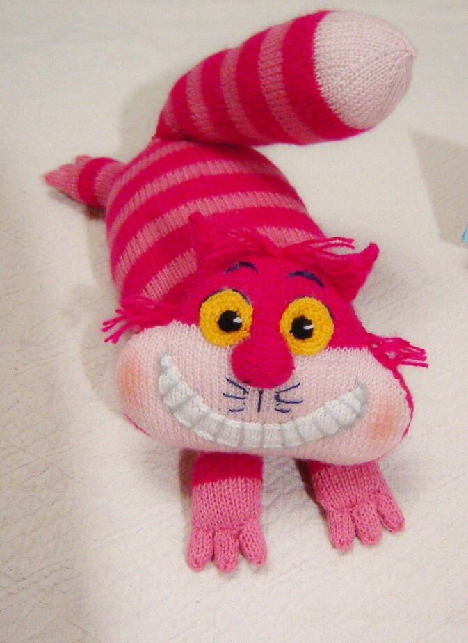 Wonderland Knitting Patterns – Printed Set: Rabbit, Cat & Toadstools